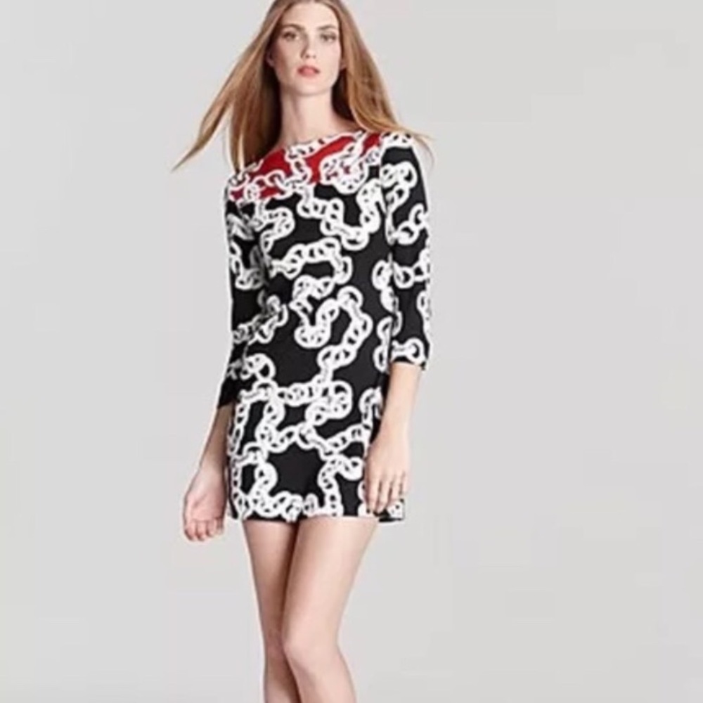 ⭐️HOST PICK⭐️ Reduced Shipping! DVF Fabulous